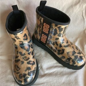 BRAND NEW Ugg Women’s 6 Animal Print Cheetah clear mini boot